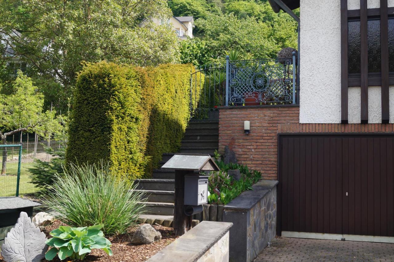 Ferienwohnung Unter Dem Schild Oberfell 외부 사진