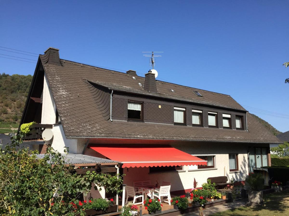 Ferienwohnung Unter Dem Schild Oberfell 외부 사진