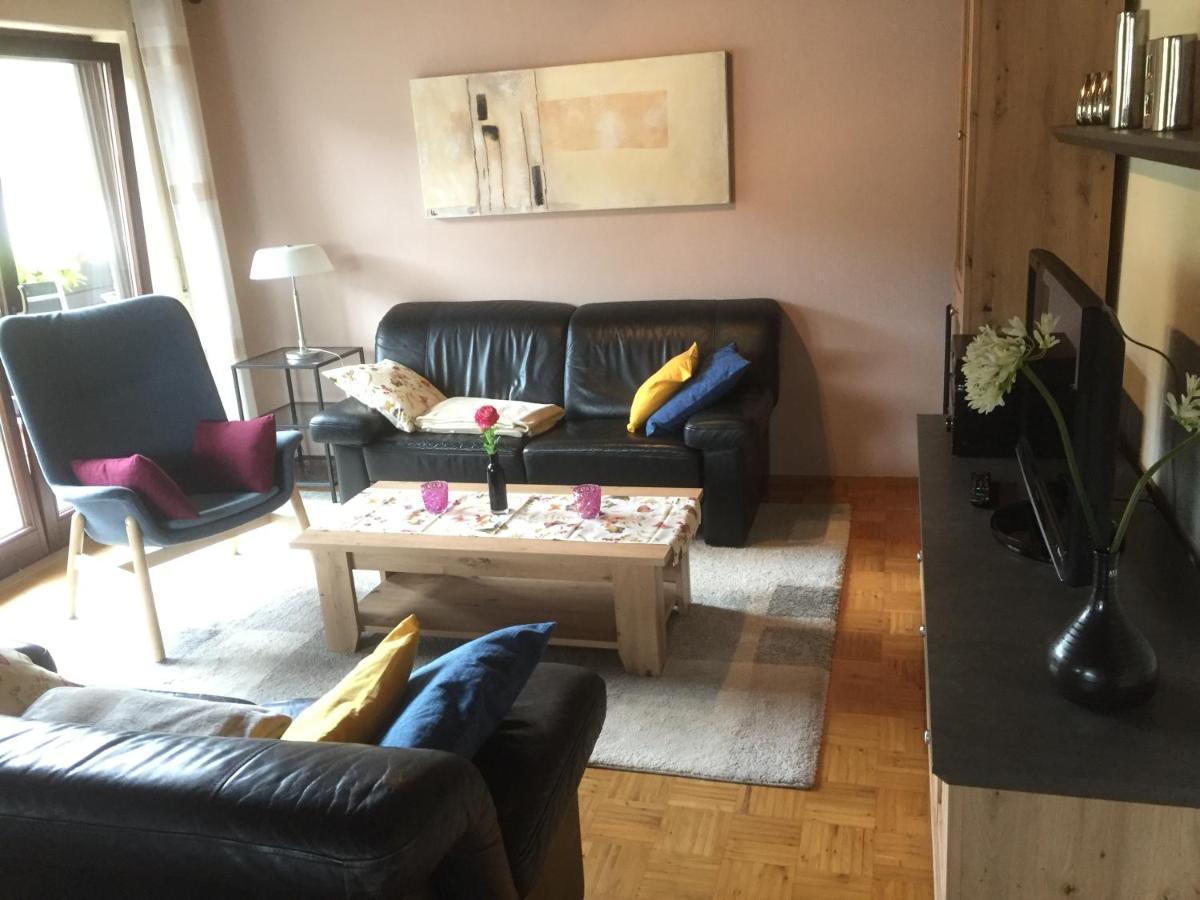 Ferienwohnung Unter Dem Schild Oberfell 외부 사진
