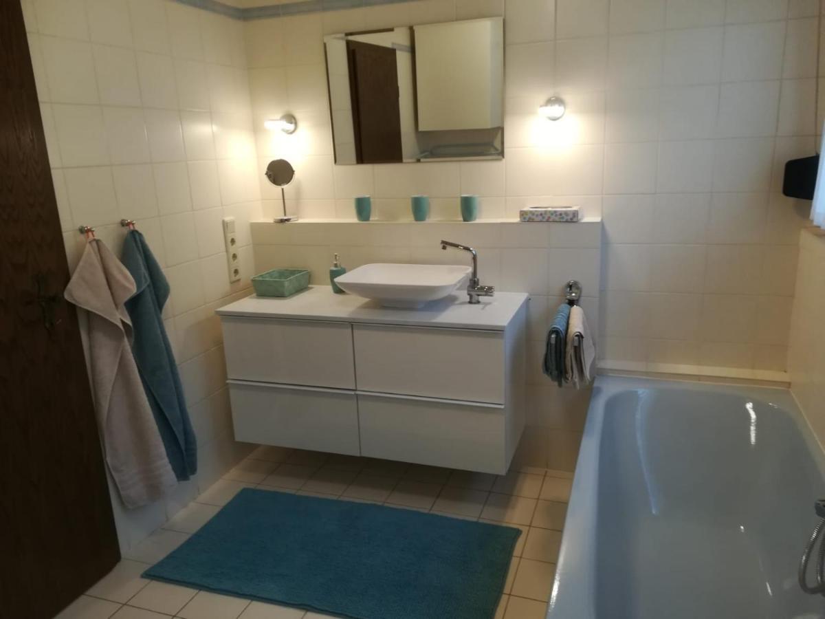 Ferienwohnung Unter Dem Schild Oberfell 외부 사진